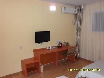 Tiandi Renhe Hotel 济南 外观 照片